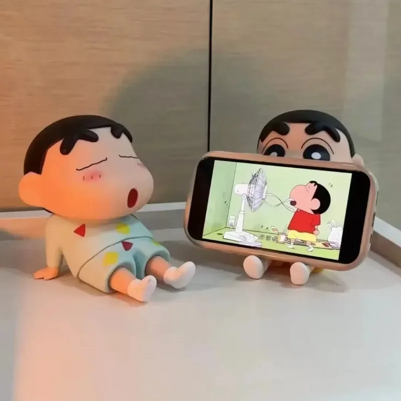 Desk Setup Kawaii - Figura de anime de Crayon Shin-Chan,