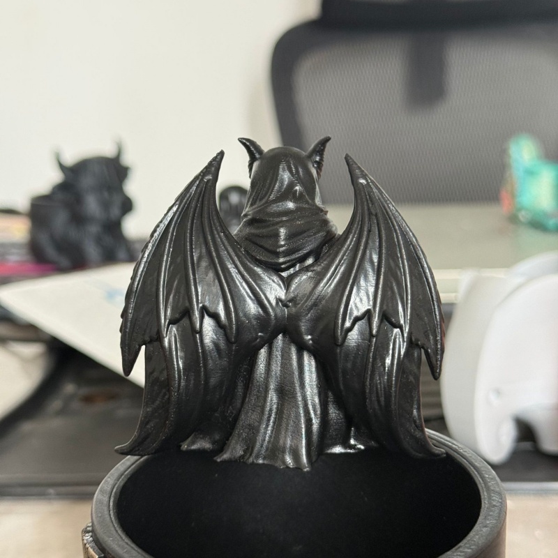 Estatua gótica de demonio leye - Desk Setup Black reseña y precio